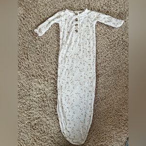 Lou Lou and Company Newborn Knotted Gown